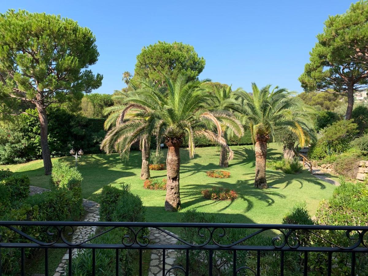 Appartement agréable en bord de mer Villefranche-sur-Mer Extérieur photo