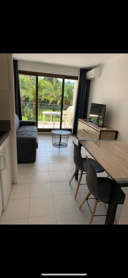 Appartement agréable en bord de mer Villefranche-sur-Mer Extérieur photo